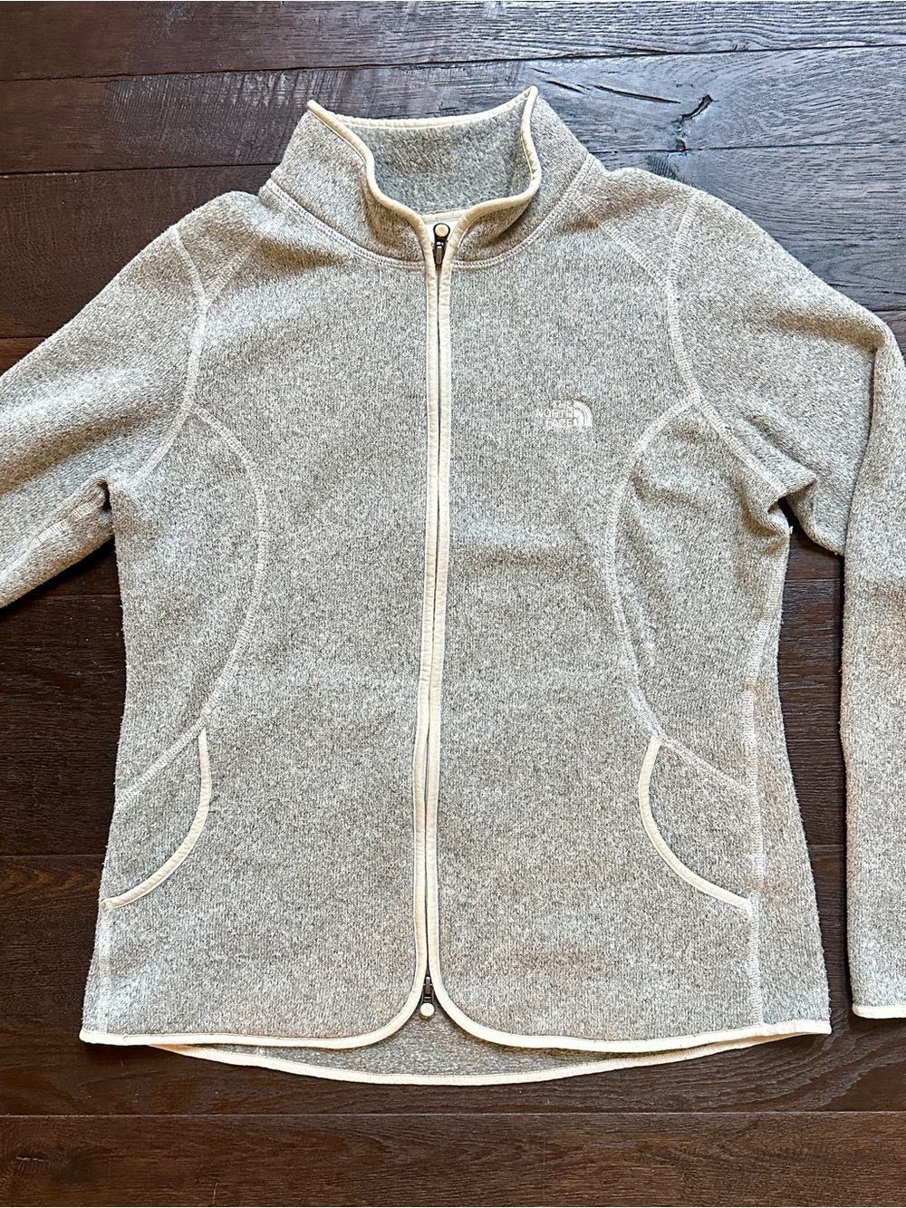 The North Face Light Gray Full-Zip Fleece Jacket Size Large Women’s